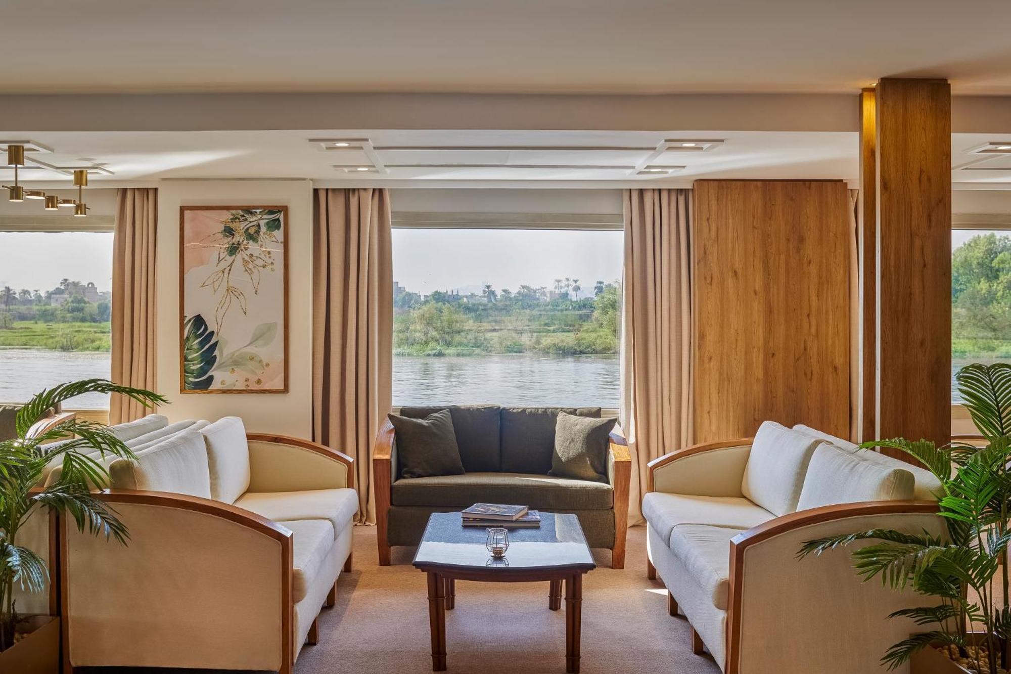 Moevenpick Royal Lotus Nile Cruise, Every Monday Four Nights From Luxor, Every Friday Three Nights From Aswan - Including Excursions & Sightseeing 外观 照片