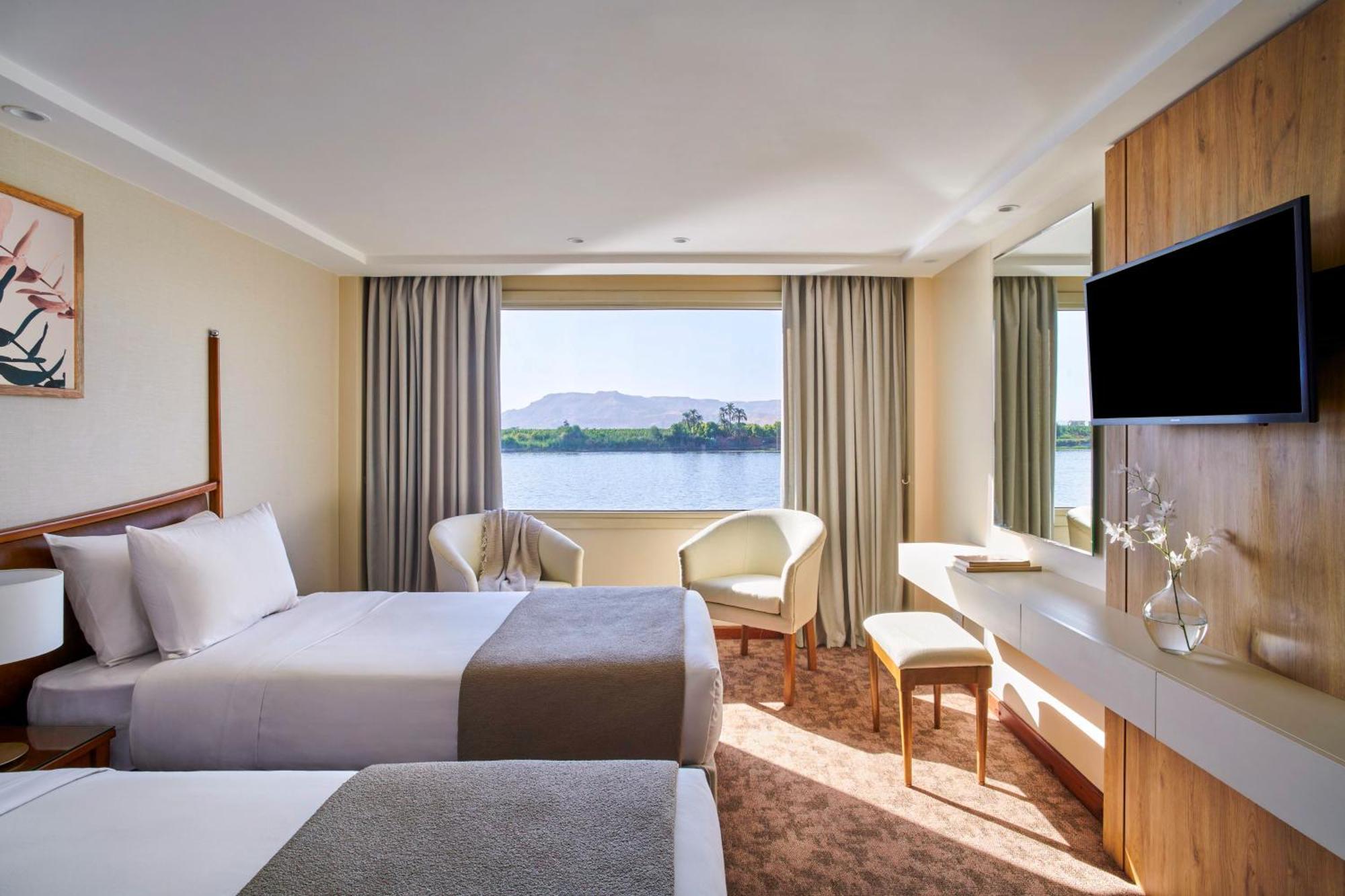 Moevenpick Royal Lotus Nile Cruise, Every Monday Four Nights From Luxor, Every Friday Three Nights From Aswan - Including Excursions & Sightseeing 外观 照片